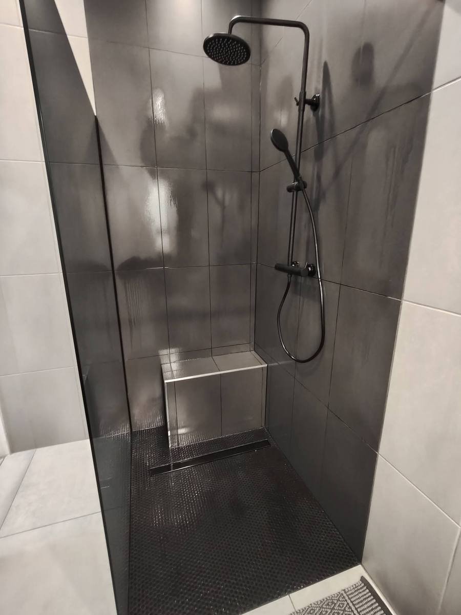 Bathroom Renovation — photo 2
