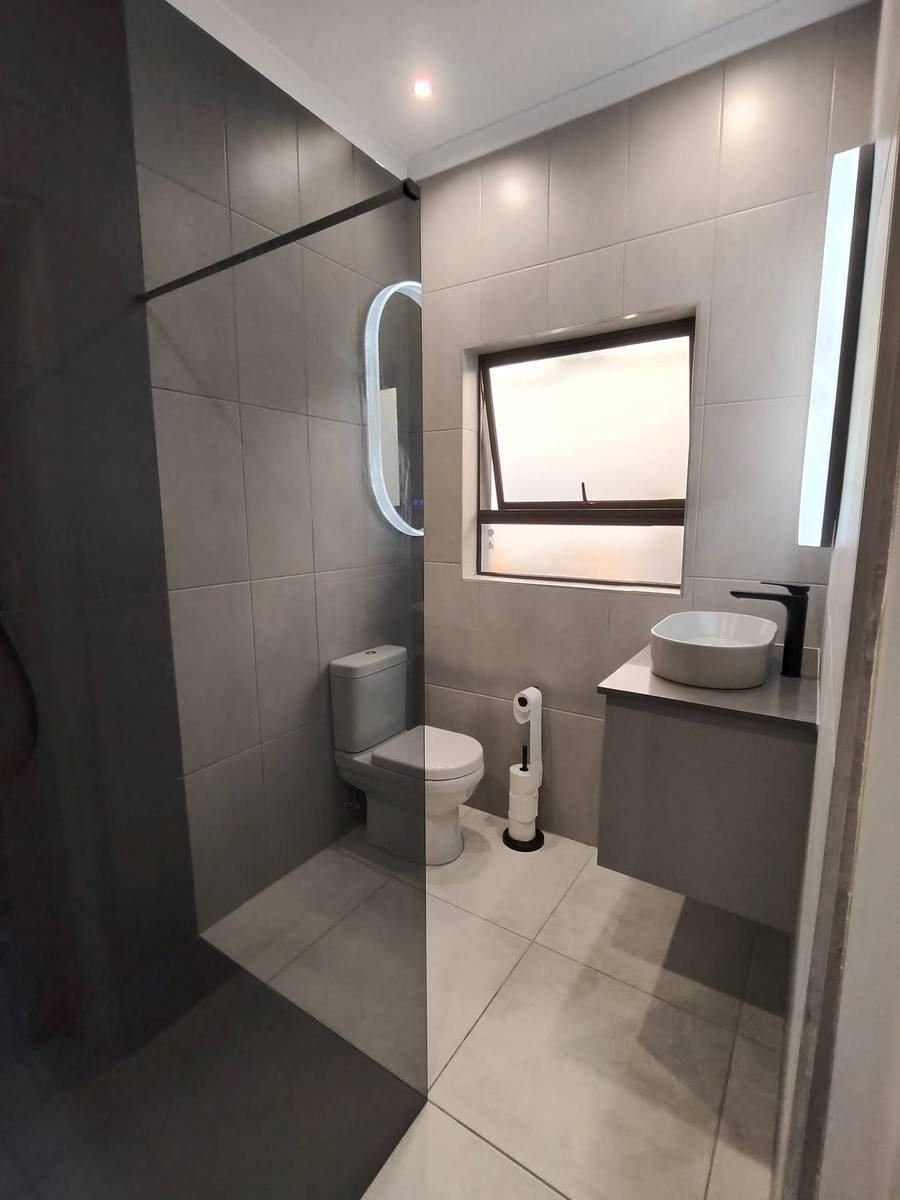 Bathroom Renovation — photo 4